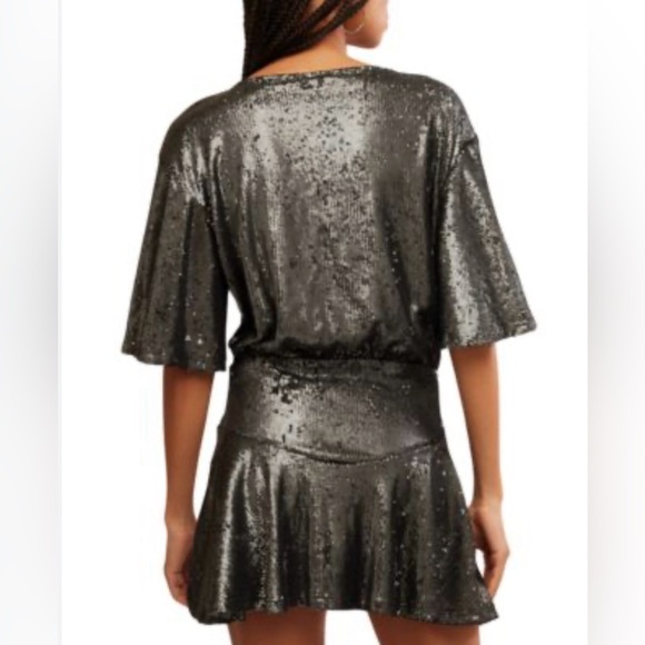 Free People Women's Manuka
Sequin Flutter-Sleeve Mini Dress. Medium - Picture 2 of 7